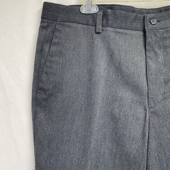 Dockers Individual Fit Waistband Flat Front Classic Fit Pants Men Sz 40x30 Gray - Picture 16 of 16